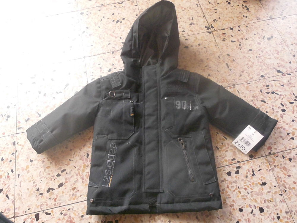 MANTEAU CAPUCHE GAR&Ccedil;ON 2 ANS NEUF Vêtements enfants