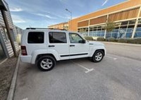 Cherokee CHEROKEE 2.8 CRD 200 cv SPORT EURO 5 2013 occasion 83830 Bargemon