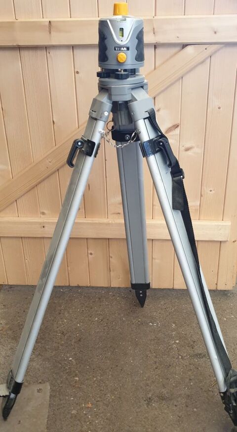 Laser rotatif Lunéville (54)