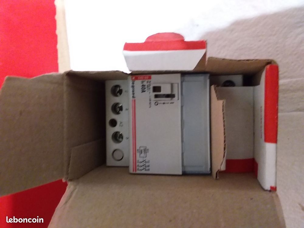 acteur de puissance bobine 230 V~ Lexic - 3P - 400 V~ - 40 A Bricolage