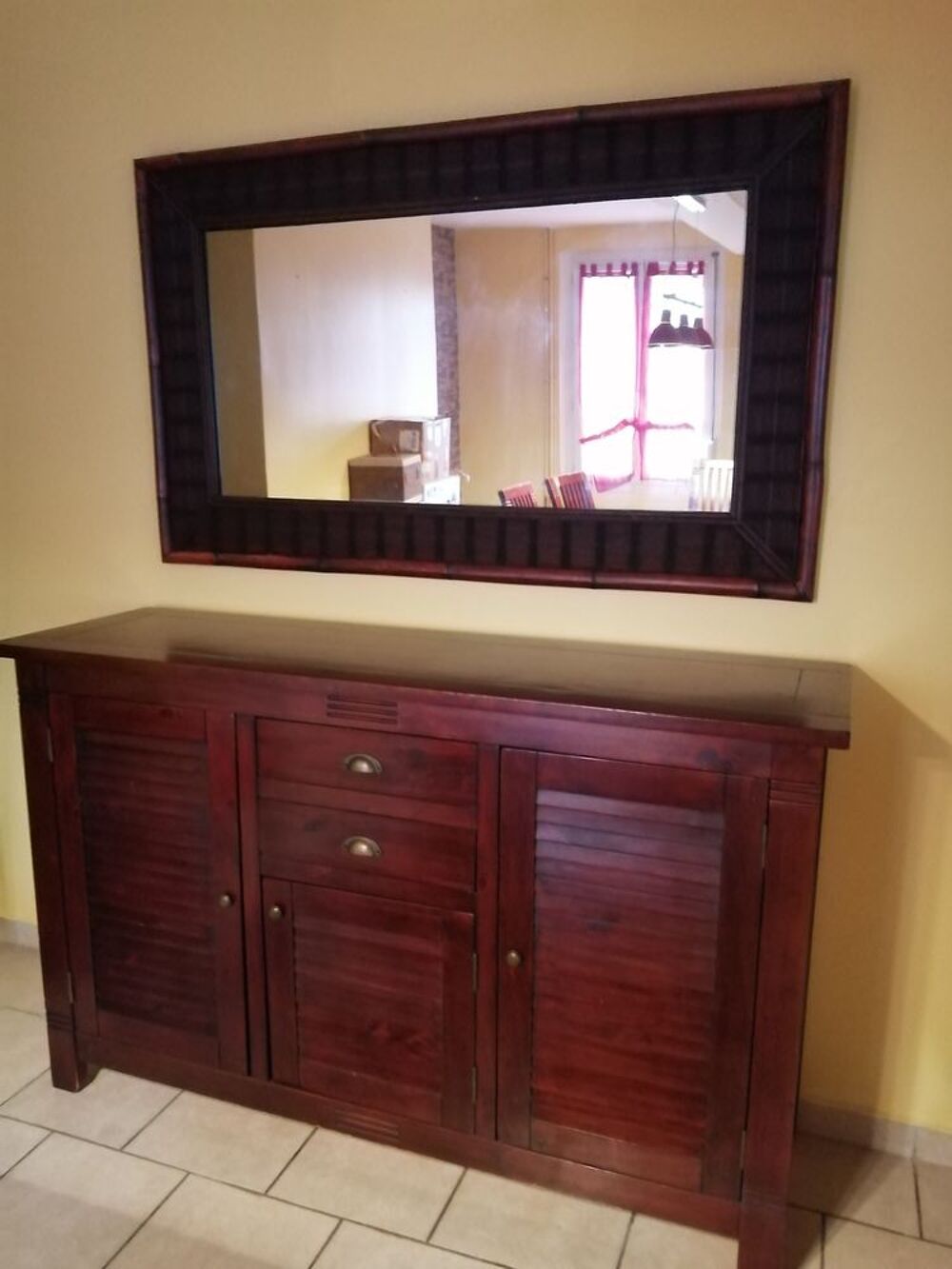 ENSEMBLE TABLE CHAISES BUFFET MIROIR Meubles
