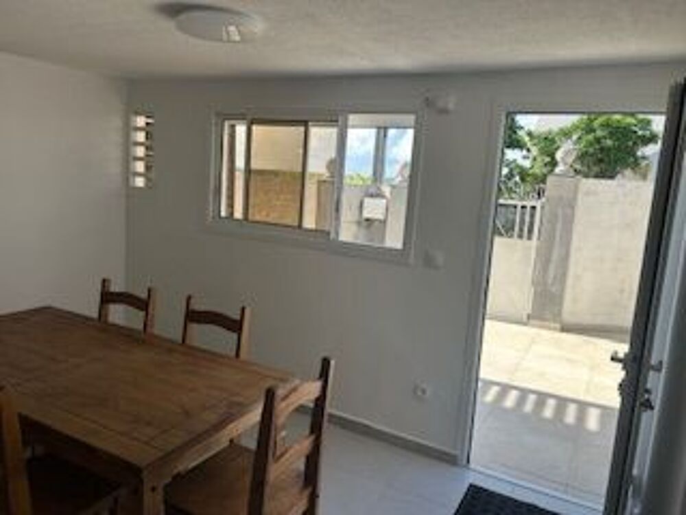 Location Appartement Appartement T2 meublé Baie-mahault