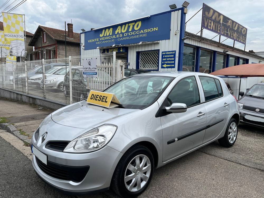 Clio III Clio 1.5 dCi 70 Expression 2008 occasion 42700 Firminy