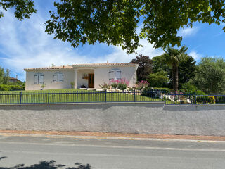 Maison 5 pièces 114 m² · à Saintes · 114 m² · 439 000 €