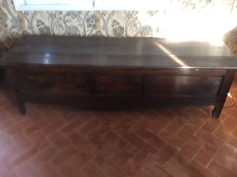 table et 6ch canap&eacute; cuir 7pl. Bure ,coffre, bahut Meubles