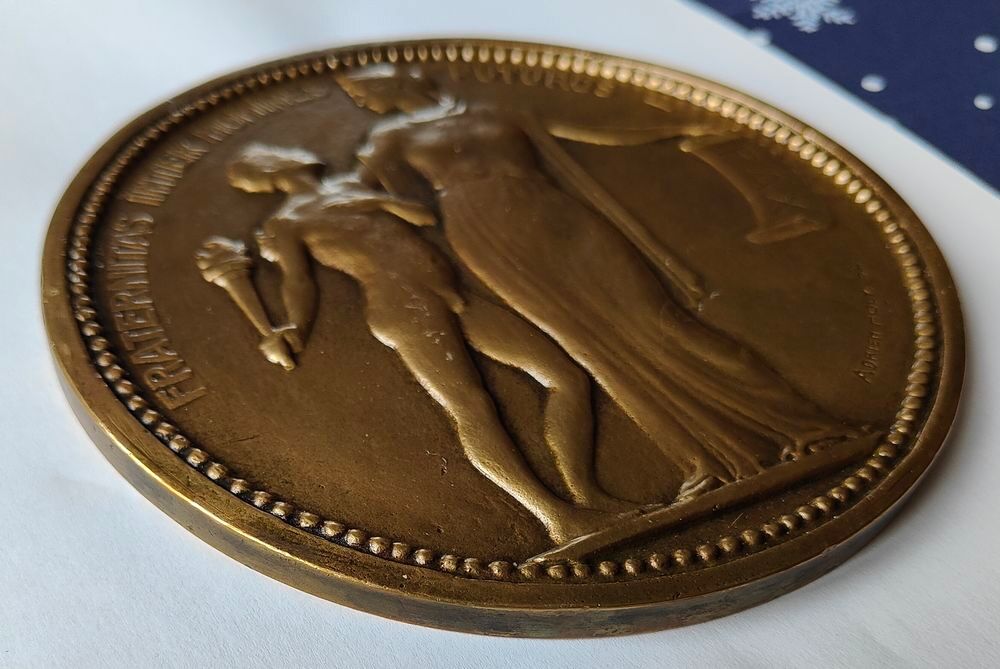 M&eacute;daille en bronze massif Bijoux et montres