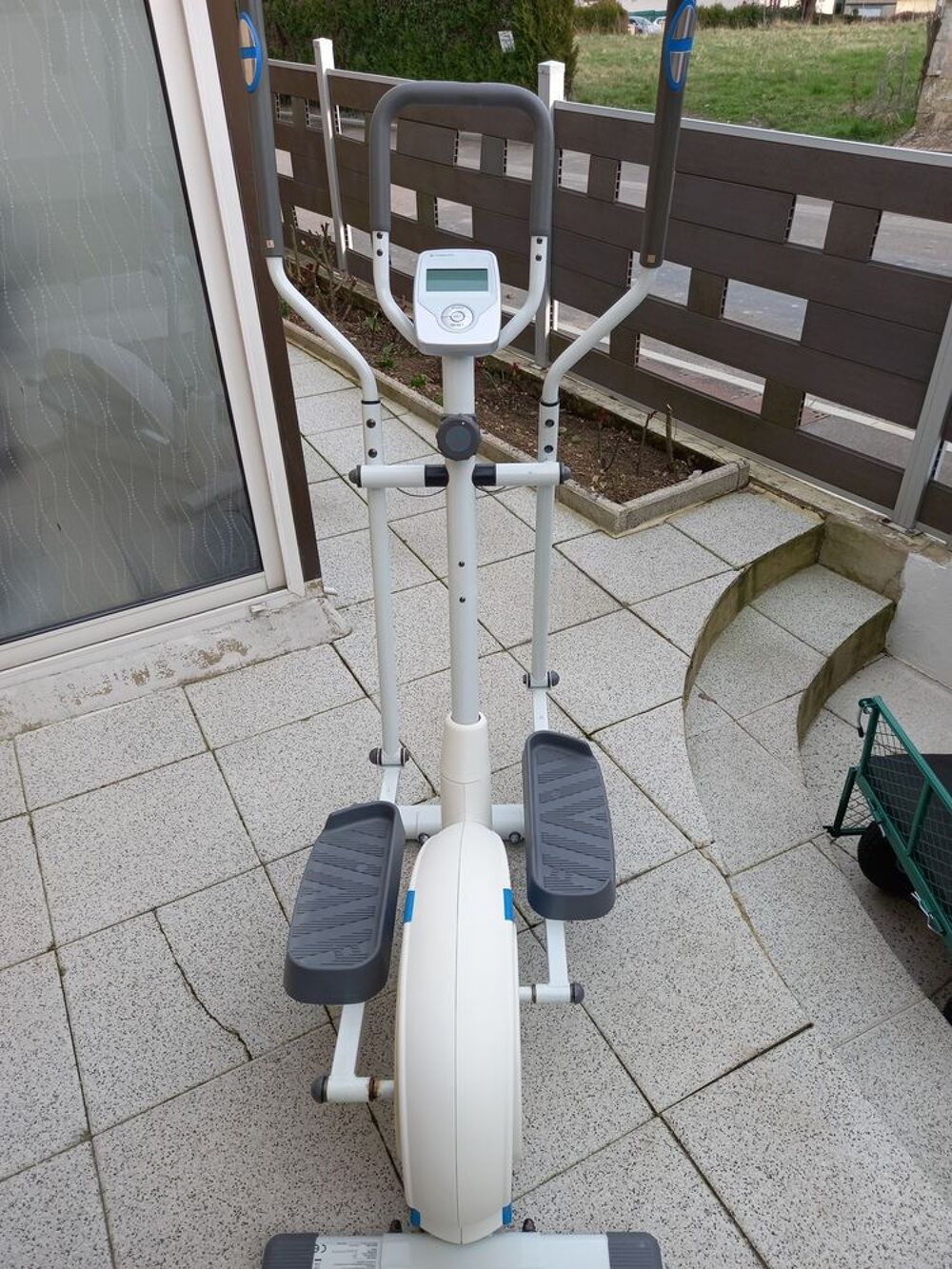 V&eacute;lo elliptique Sports