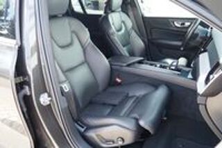 V60 B4 197 ch Geartronic 8 Momentum Business 2021 occasion 67230 Obenheim