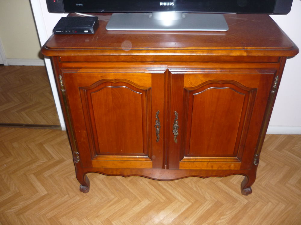 Meuble TV merisier style Louis Philippe Meubles