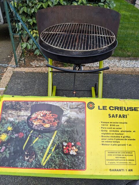 Barbecue Le Creuset diamtre 60 cm en bon tat 50 Bnodet (29)