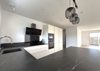  Maison  vendre 6 pices 137 m