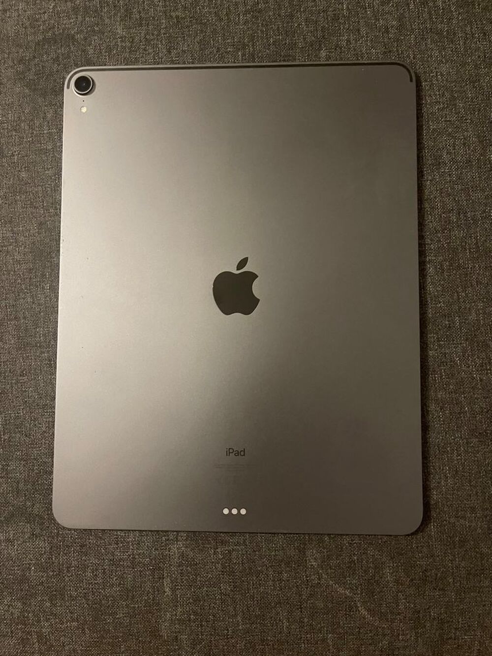 
Ipad pro 12.9 (3&egrave;me g&eacute;n&eacute;ration) Wifi, 256 Go Téléphones et tablettes