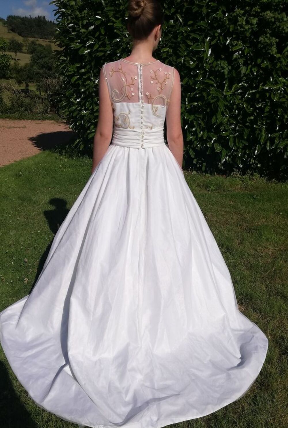 Robe de mari&eacute;e Vtements