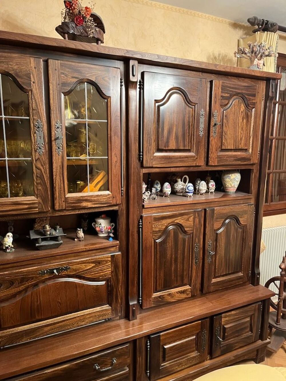 Grand meuble de salon ou salle &agrave; manger en bois massif Meubles