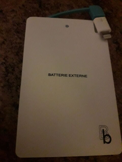 Batterie externe pour téléphone ou tablette 20 Castelculier (47)