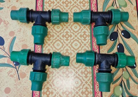 4 Tés extra pour tuyau arrosage diam.16 mm 8 Vias (34)