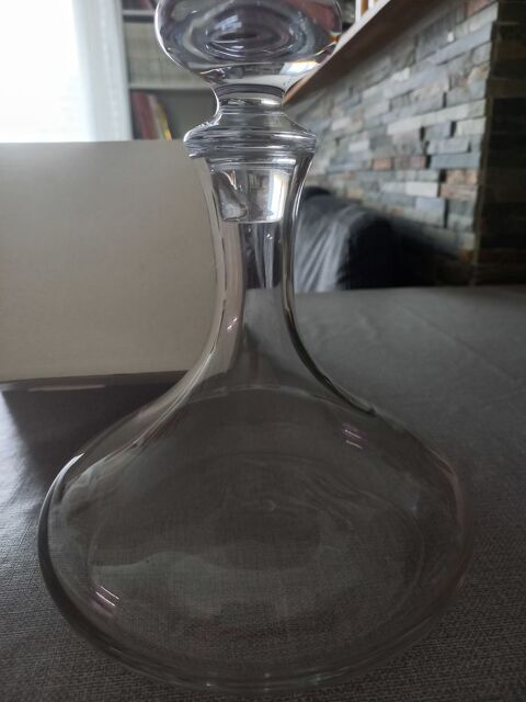Carafe à décanter le vin Beaumont-en-Véron (37)