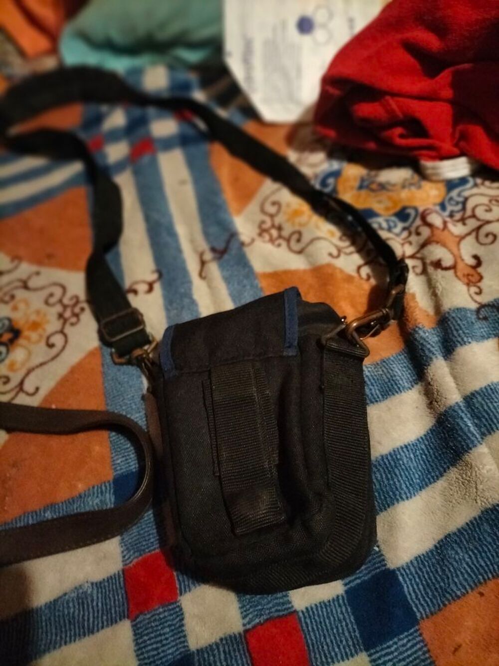 Sacoche appareil photo trekking Samsonite waterproof tr&egrave;s bo Maroquinerie