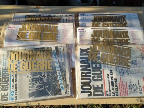 72 Journaux de Guerre 39-45 WW2 en 6 volumes avec Affiches 249 Loches (37)