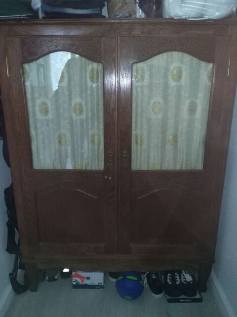 Meuble type biblioth�que 30 Breuillet (91)