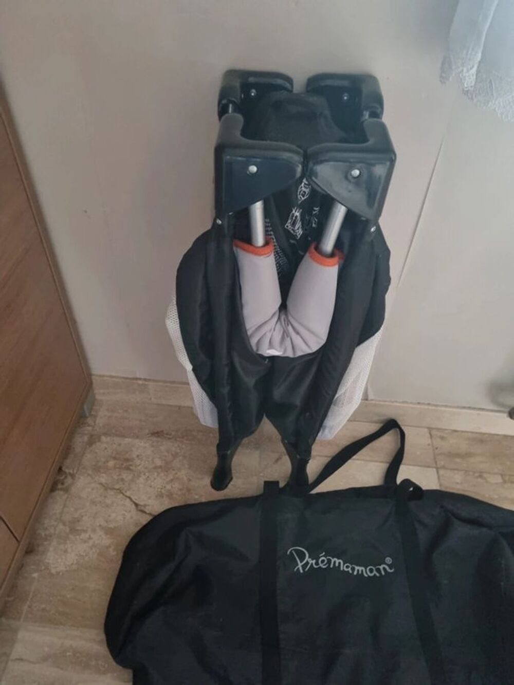 Lit parapluie premaman 
Peu utilis&eacute; Mobilier enfants