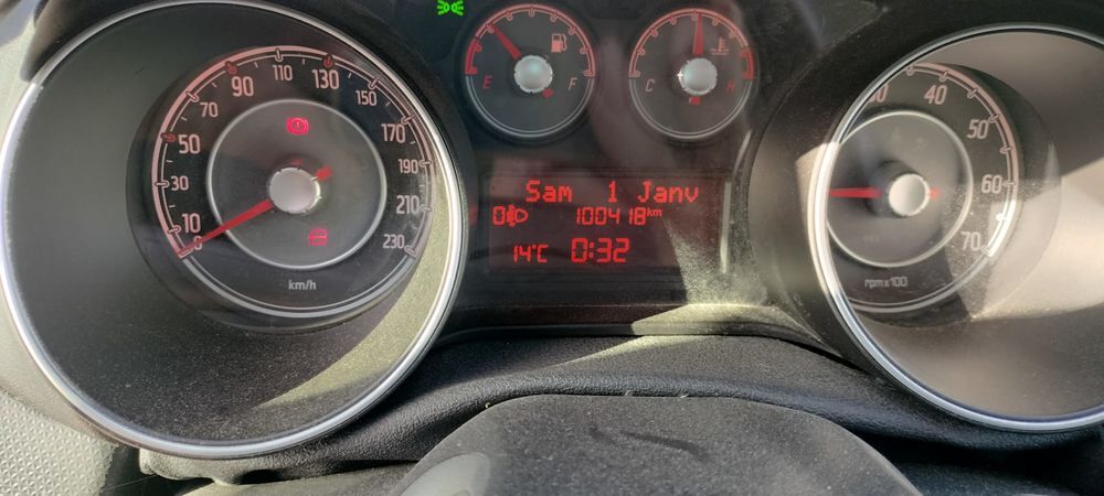 Punto  0.9 8V 85 ch TwinAir S&S TwinAir 2012 occasion 66000 Perpignan