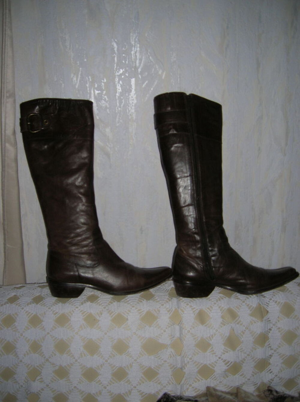 bottes femme, cuir neuves 35 Maroquinerie