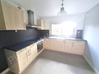  Appartement � vendre 3 pi�ces 77 m�