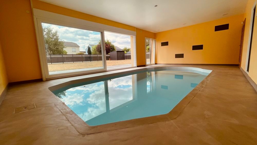 Vente Maison Maison contemporaine, lumineuse et économe avec piscine d'intérieur Marly