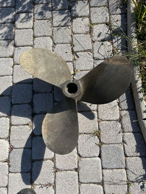 helice de bateau 24 kg bronze 100 Cavalaire-sur-Mer (83)