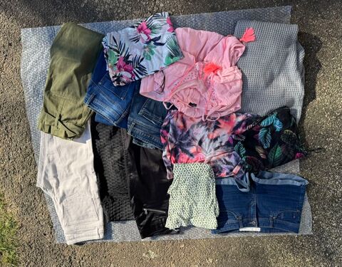 LOT VETEMENTS FEMME TAILLE S/36 12 Bubry (56)