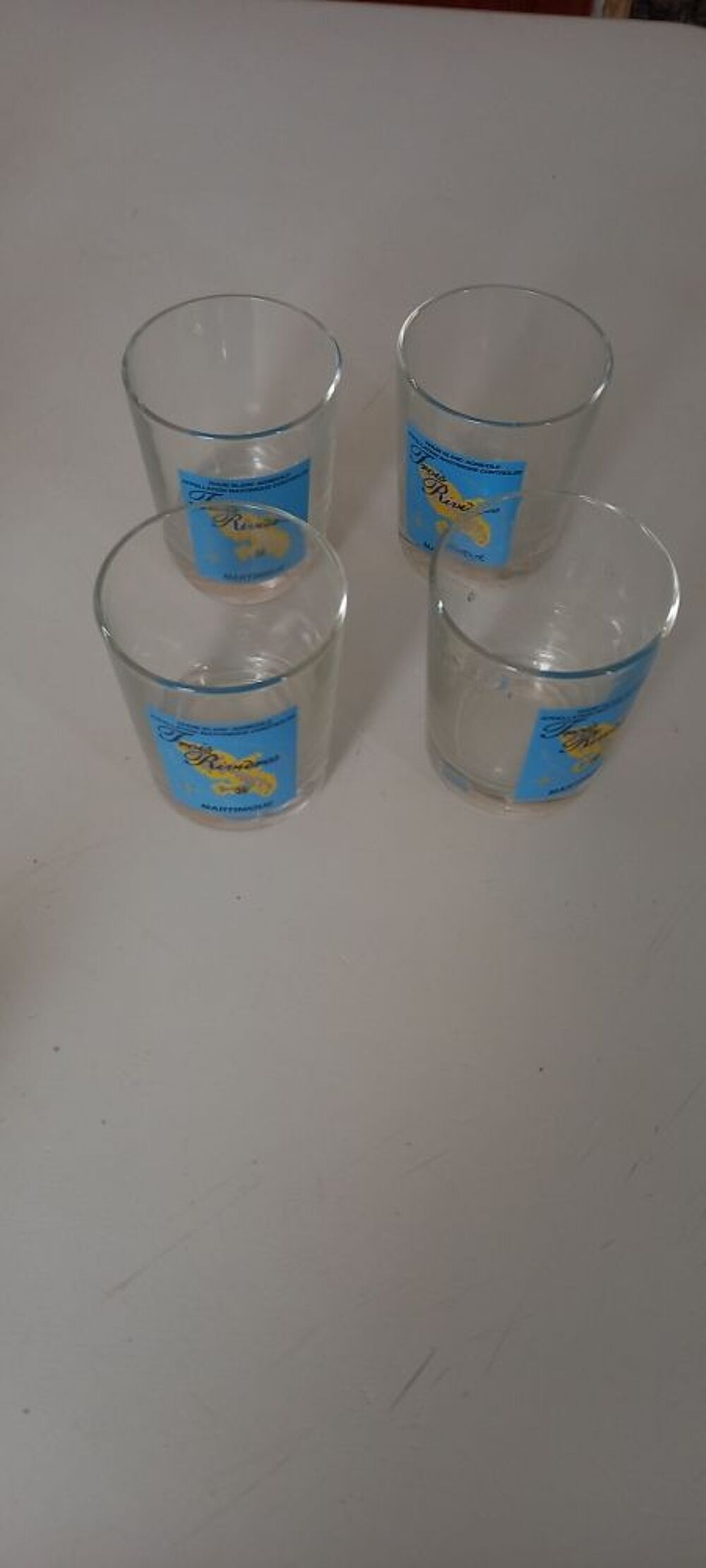 4 verres Décoration