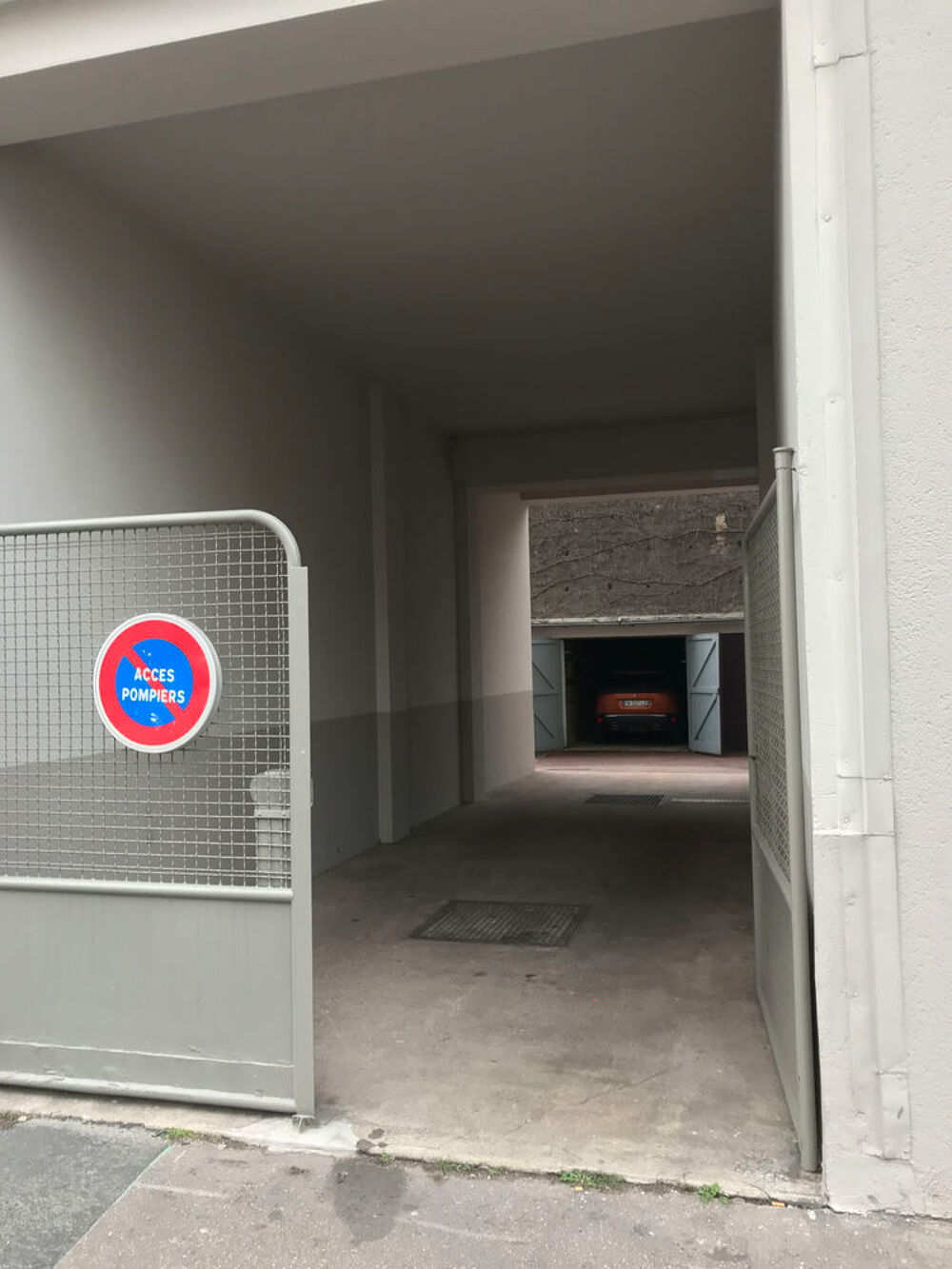 Location Parking/Garage Box garage fermé Villeurbanne