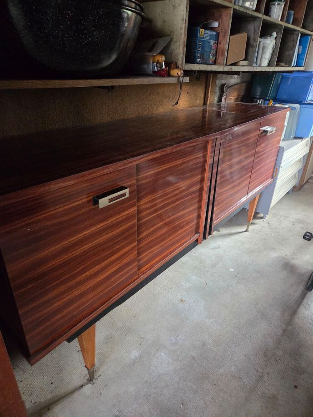 Armoire et buffet ann&eacute;es 70 Meubles