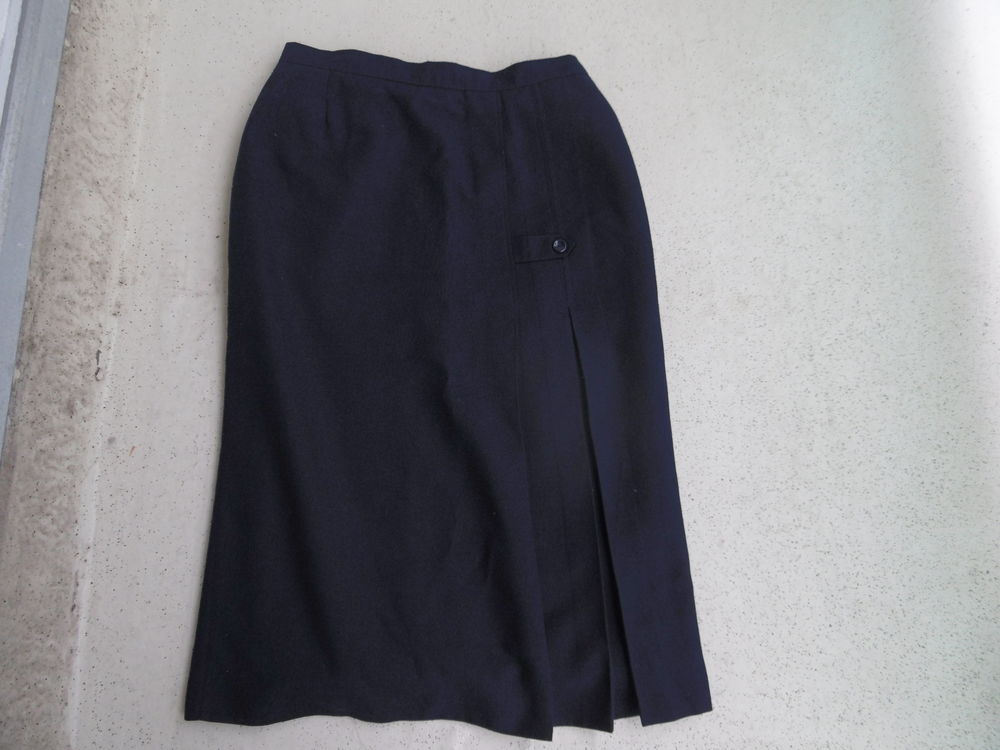 Jupe mi-longue T.44 Vêtements