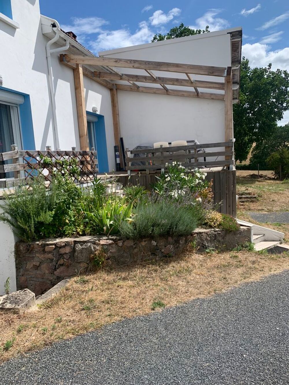 Vente Maison Maison de charme Havre de paix avec belle vu sur la vallée Saint-pierre-laval