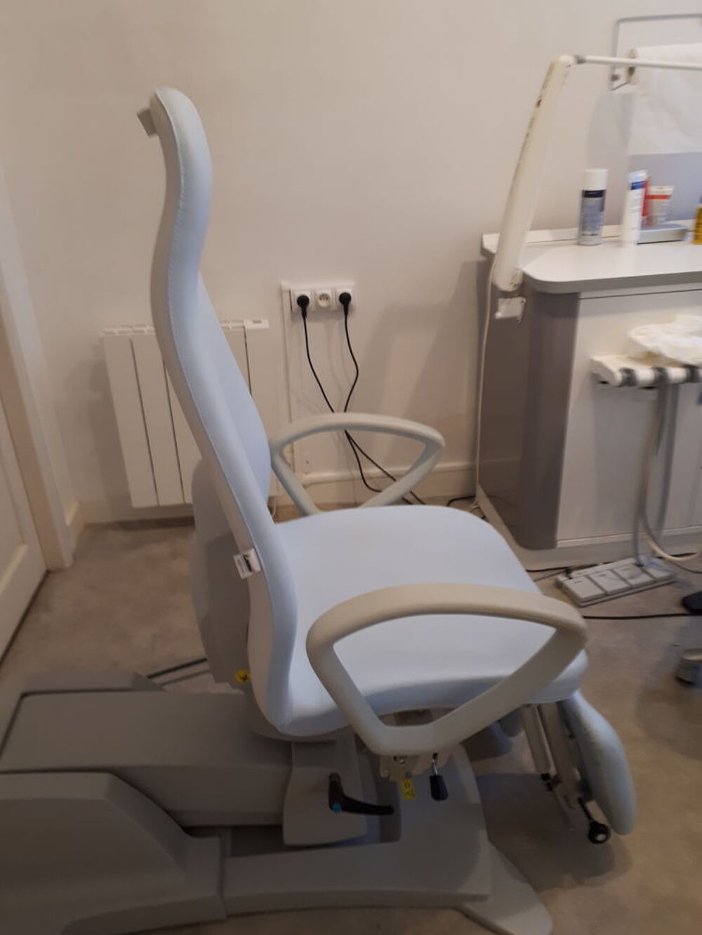  l=Mobilier podologique  