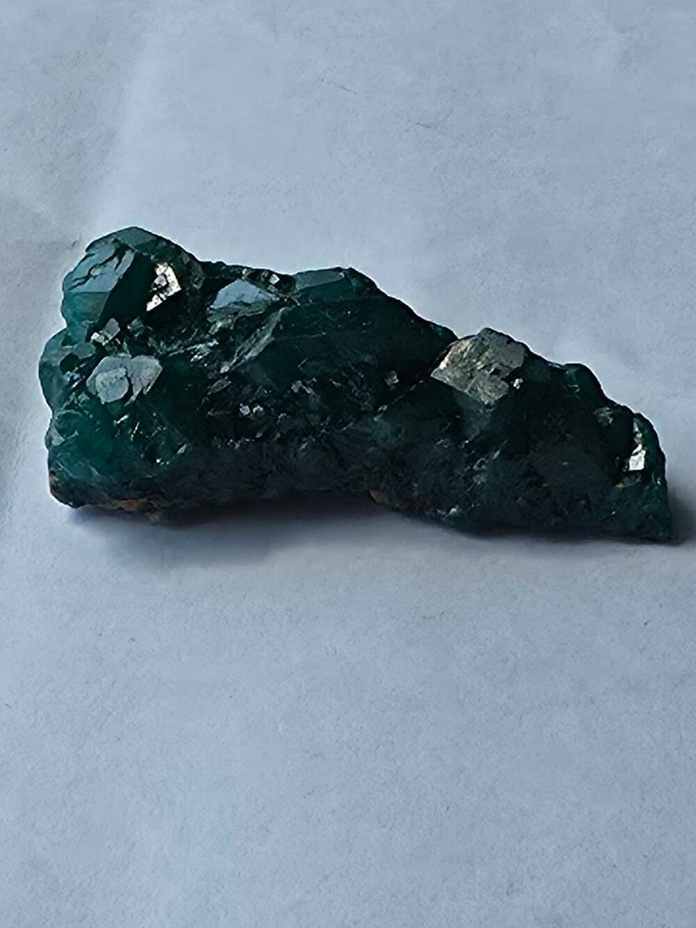 Pierre naturelle Dioptase Verte RDC-Collection &amp; D&eacute;co 