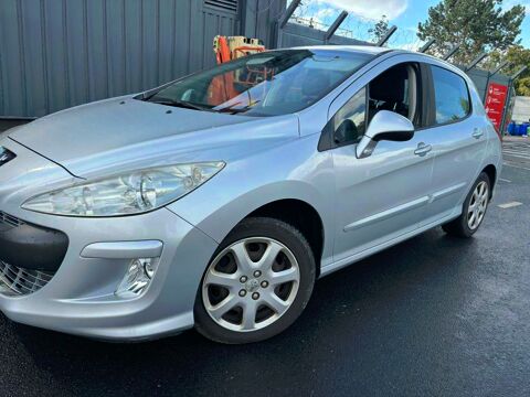 Peugeot 308 1.6 HDi 110ch FAP BVM5 Sportium