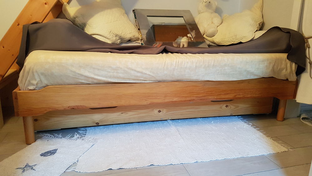 Lot de 2 lits en bois empilables de 0,90 Meubles