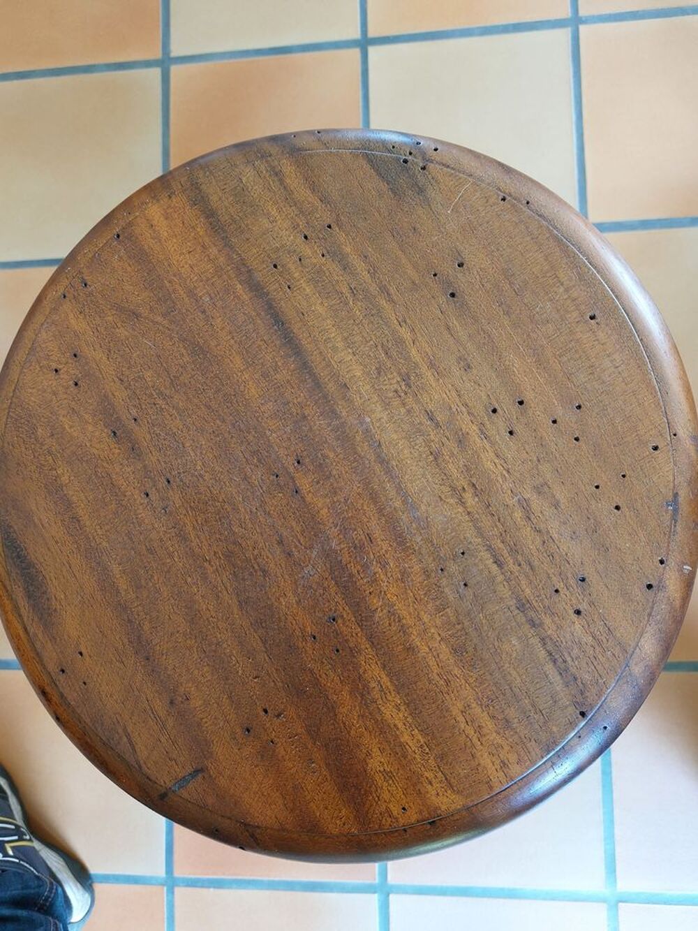 Gu&eacute;ridon en bois exotique Meubles