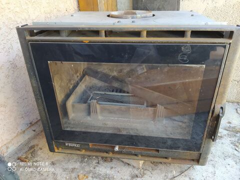 insert de chemin�e 0 Saint-Victor-la-Coste (30)