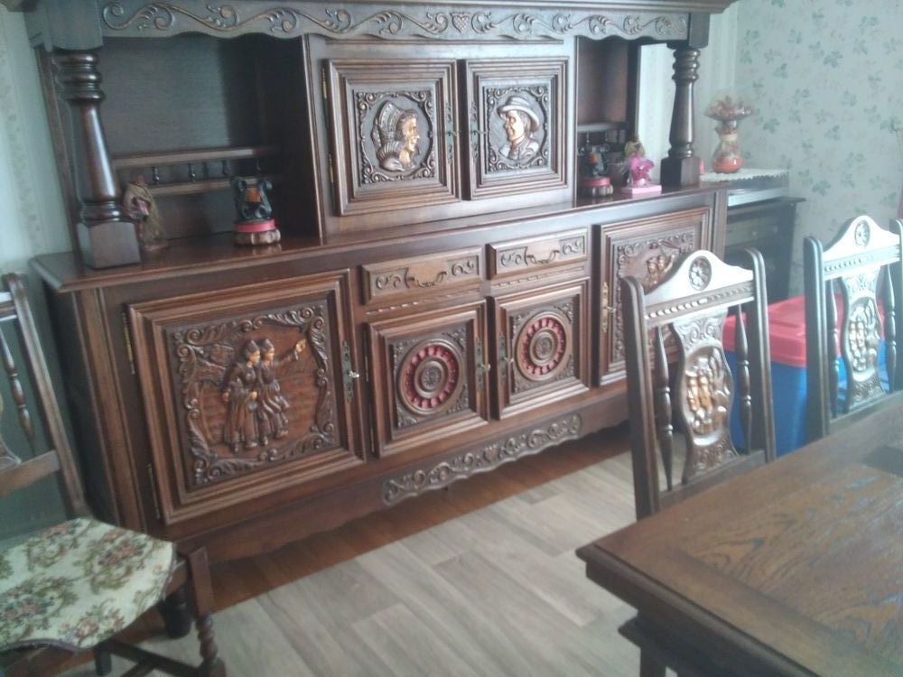 Salle &agrave; manger Meubles