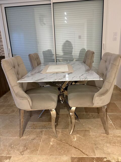 Table effet marbre et 4 chaises velours 450 Cozes (17)