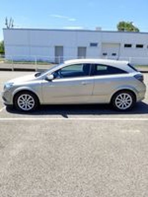 Astra GTC 1.6 Twinport Sport 2008 occasion 70400 H&eacute;ricourt