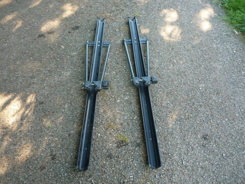 Porte v�lo pour barre de toit (G) 25 Castres (81)