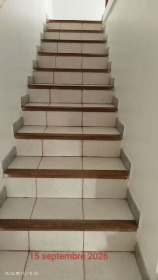  Appartement à louer 4 pièces 80 m²