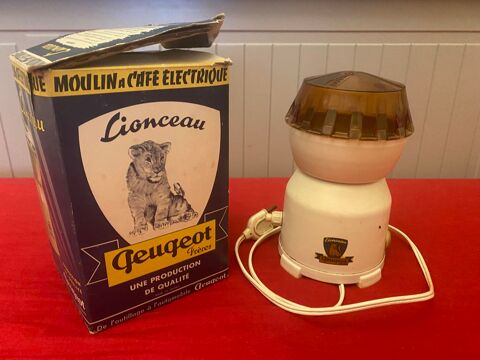 Moulin � caf� Peugeot ann�es 50 10 Paris 18 (75)