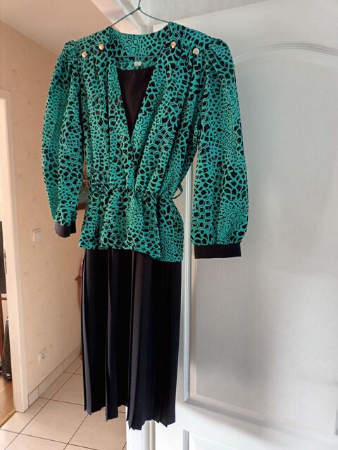 robe 5 Les Mureaux (78)