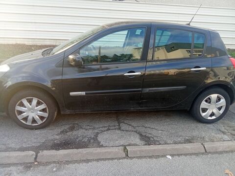 Renault clio iii dCi 70 115g eco2 Dynamique TomTom